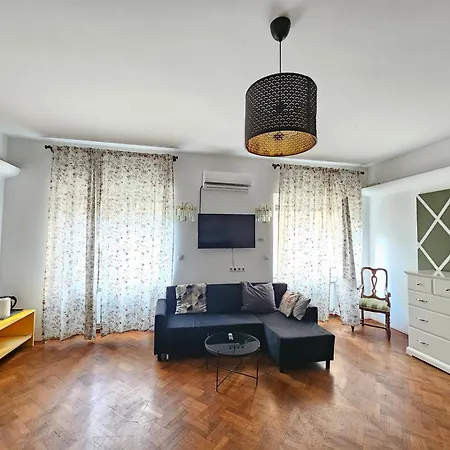 Apartment Color Nicolae Tonitza 11